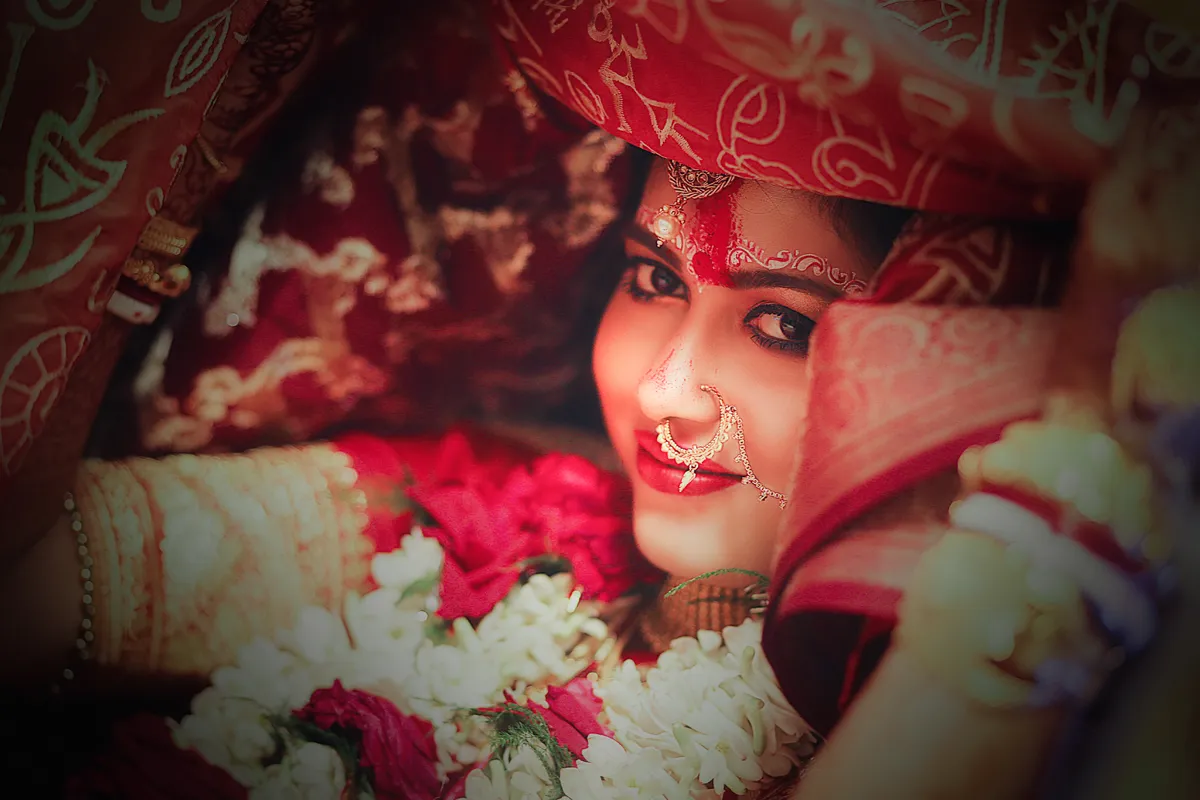 BengaliWeddingBride Faceing Camera After SindoorDaan
